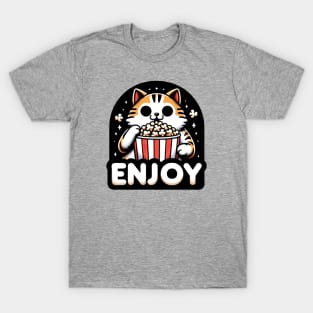 cute cat eat popcorn T-Shirt